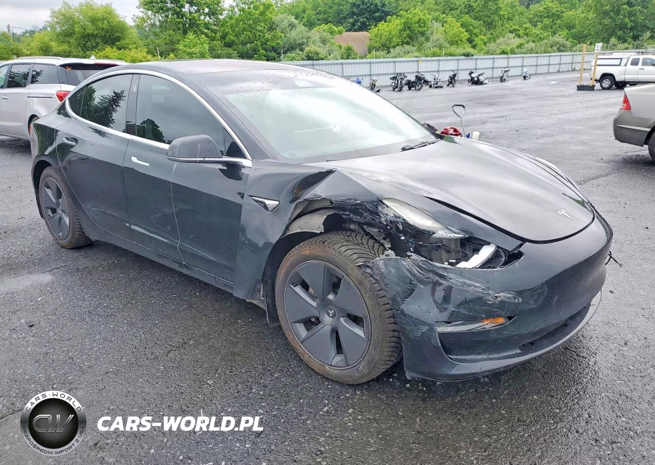 2018 Tesla Model 3 VIN:5YJ3E1EB0JF184938 - 4