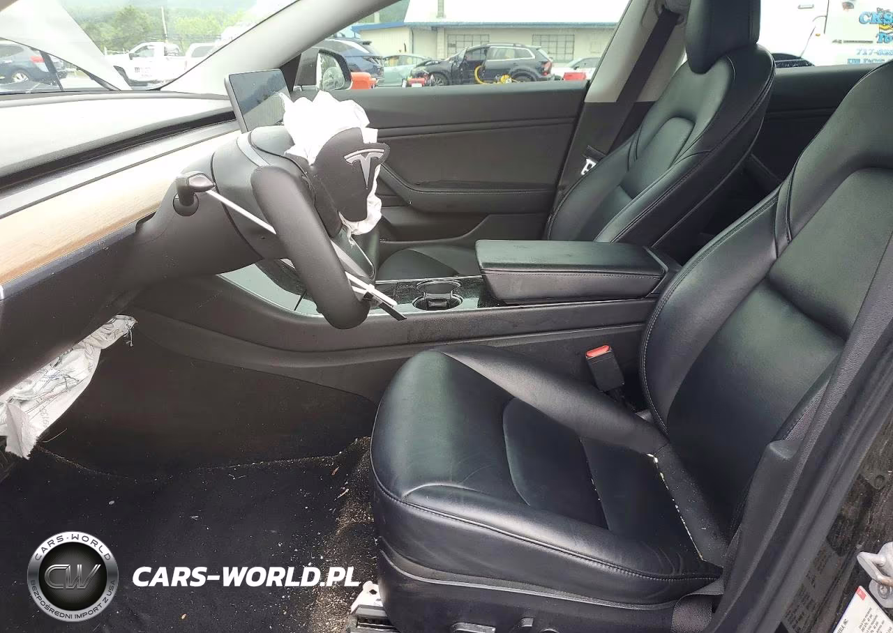 2018 Tesla Model 3 VIN:5YJ3E1EB0JF184938 - 7