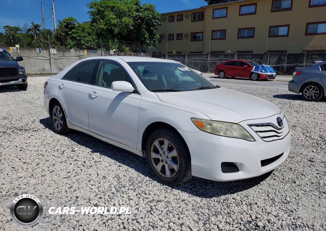2011 Toyota Camry Le VIN:4T1BF3EK9BU611252 - 4