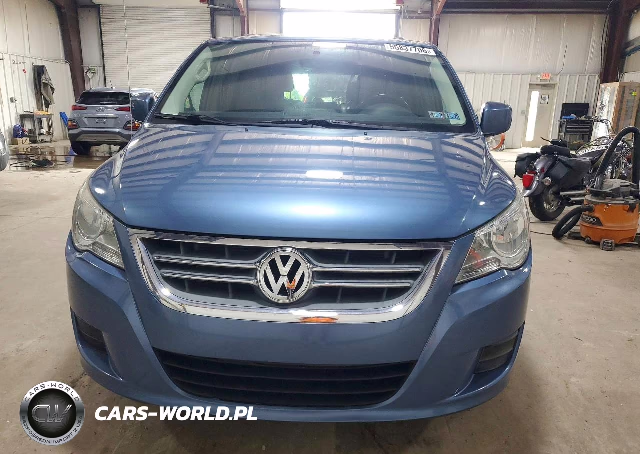 2011 Volkswagen Routan Se VIN:2V4RW3DG2BR738797 - 5