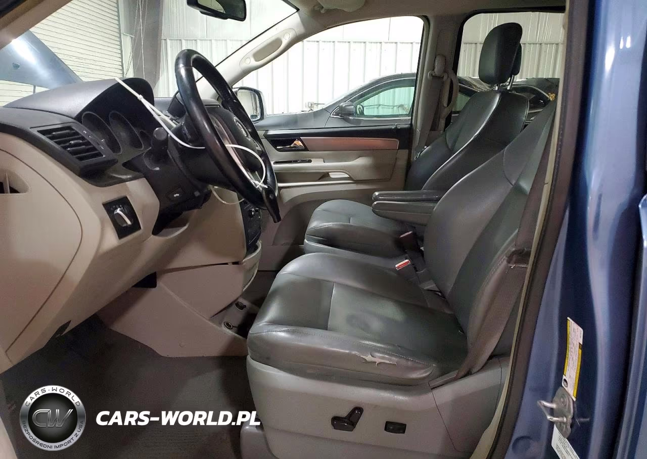 2011 Volkswagen Routan Se VIN:2V4RW3DG2BR738797 - 7