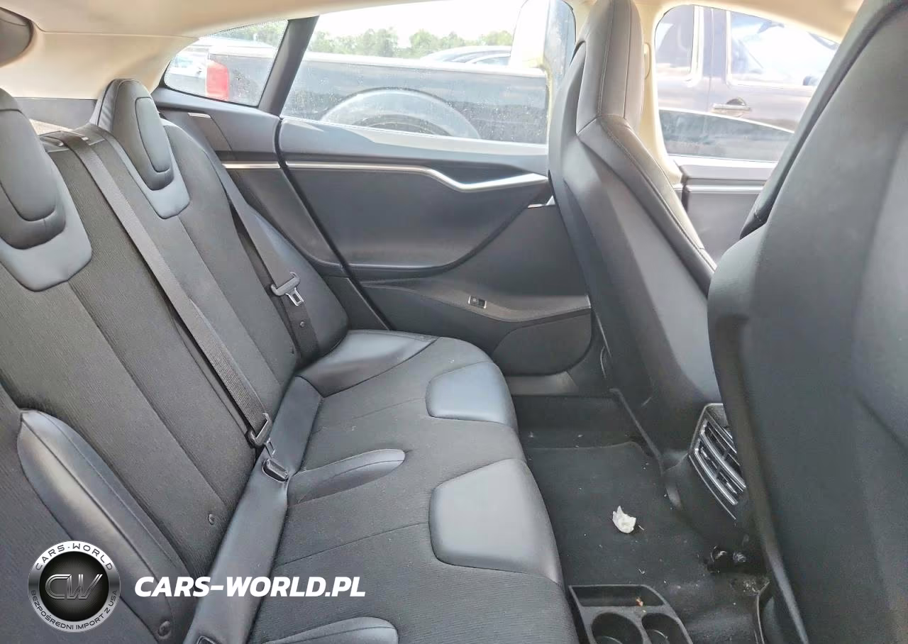 2013 Tesla Model S VIN:5YJSA1CG9DFP07786 - 10