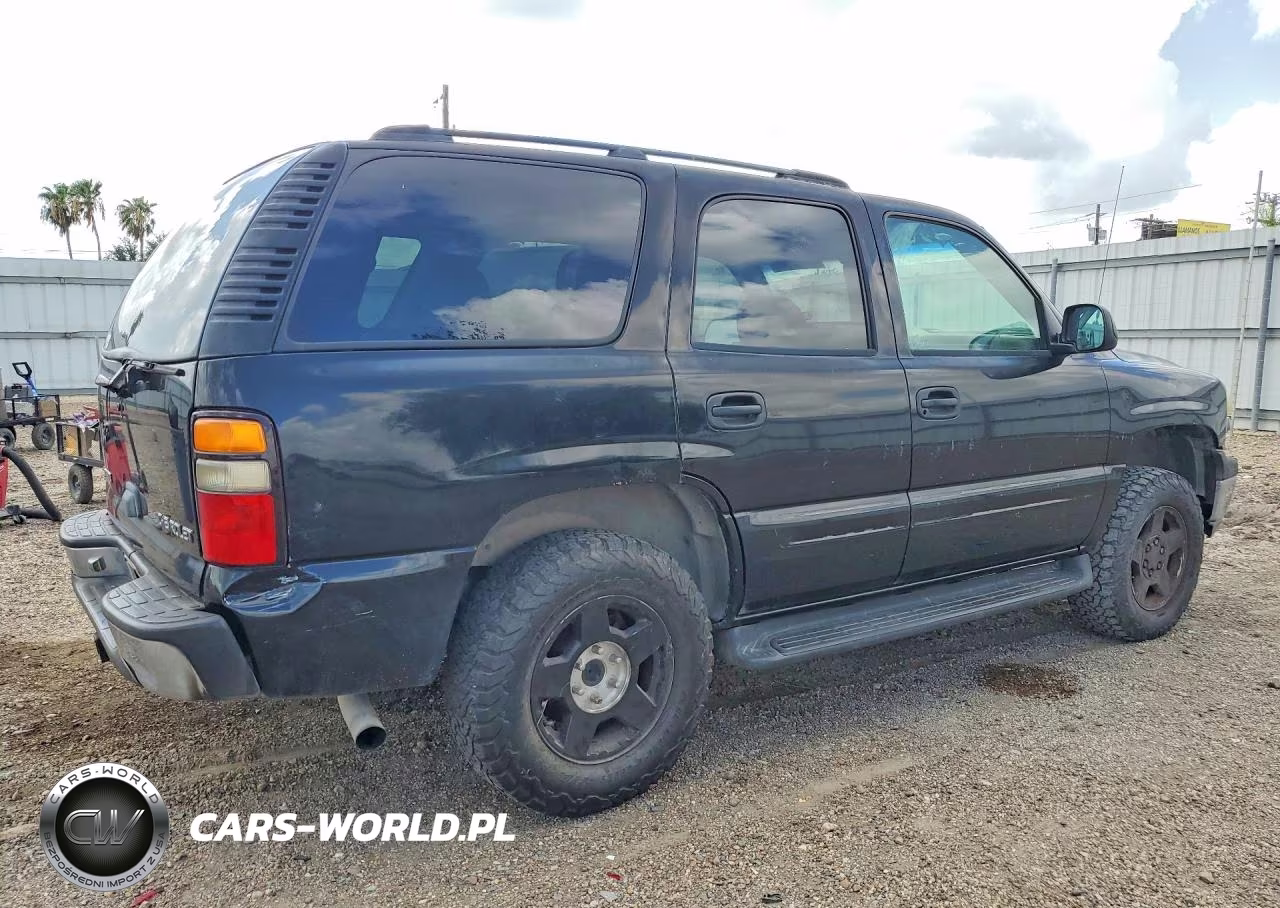 2004 Chevrolet Tahoe C1500 VIN:1GNEC13V34R321355 - 3