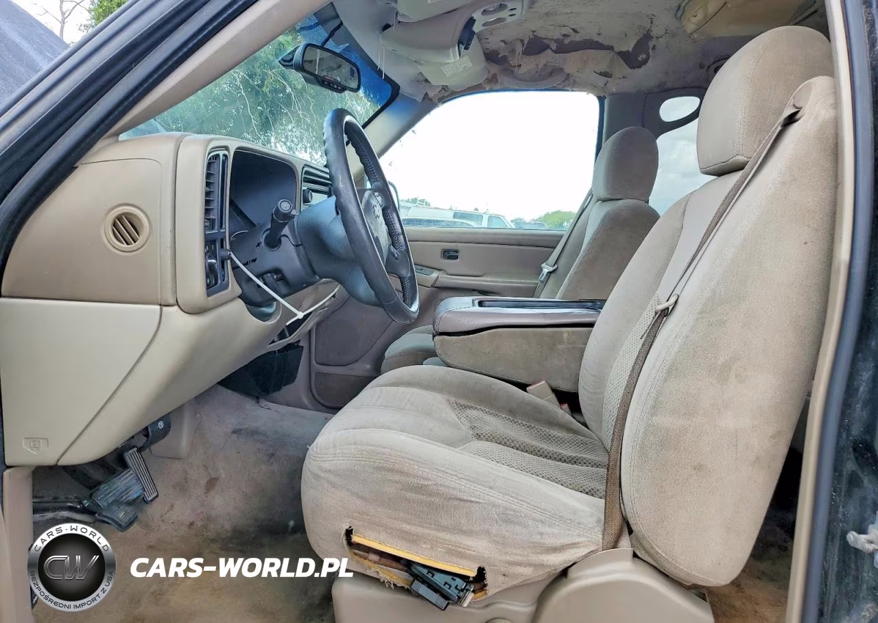 2004 Chevrolet Tahoe C1500 VIN:1GNEC13V34R321355 - 7