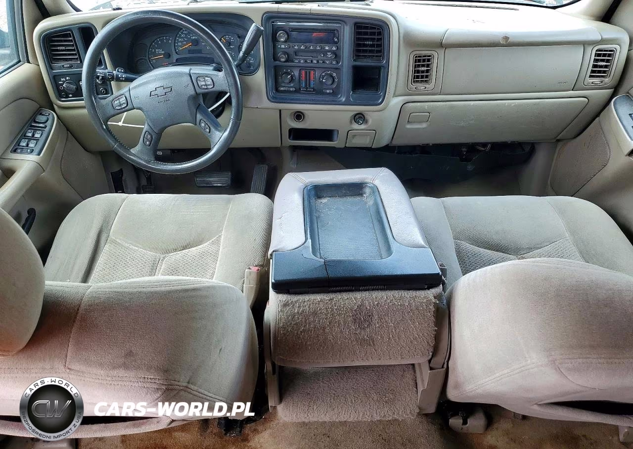 2004 Chevrolet Tahoe C1500 VIN:1GNEC13V34R321355 - 8