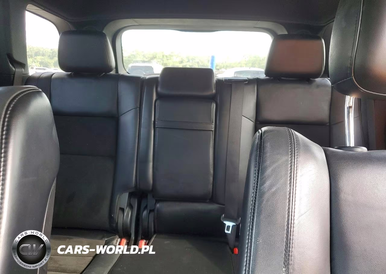 2019 Jeep Grand Cherokee Laredo VIN:1C4RJEAG1KC704822 - 10