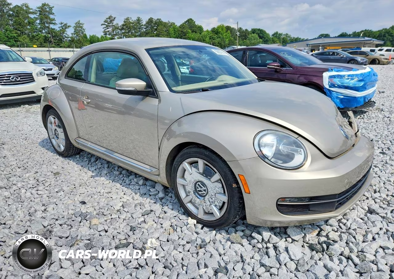 2012 Volkswagen Beetle VIN:3VWJP7AT7CM658284 - 4