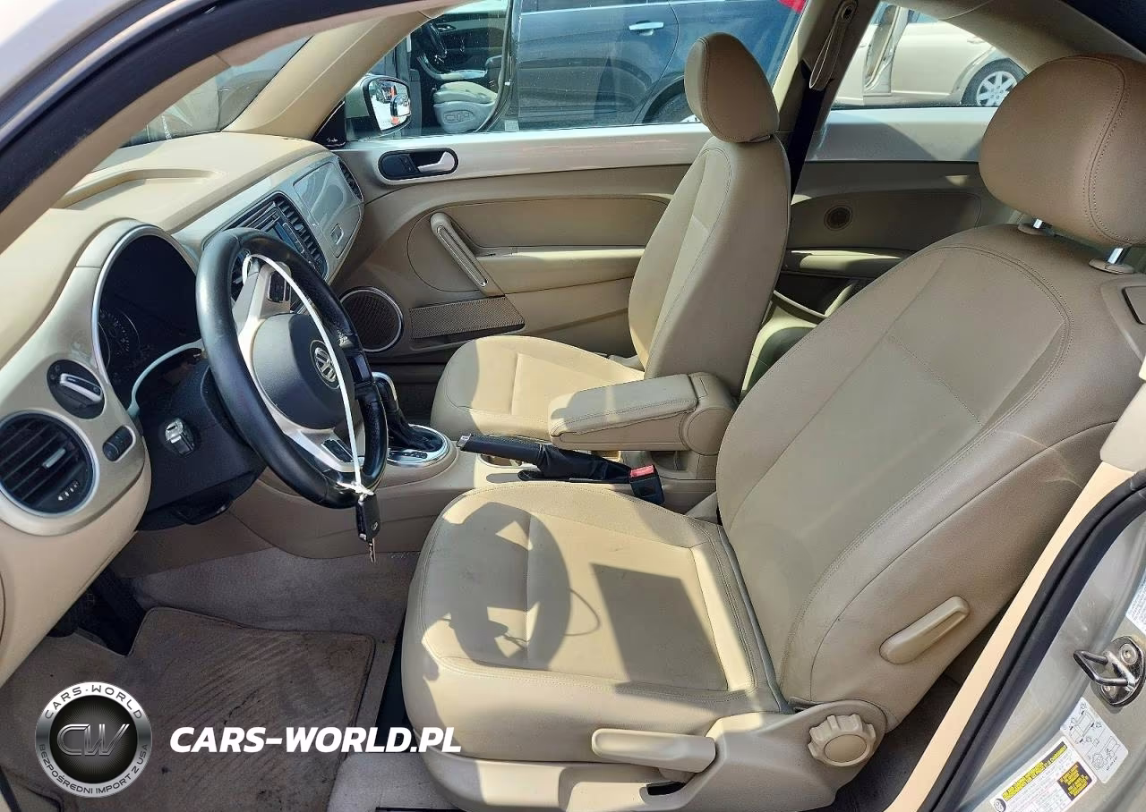 2012 Volkswagen Beetle VIN:3VWJP7AT7CM658284 - 7
