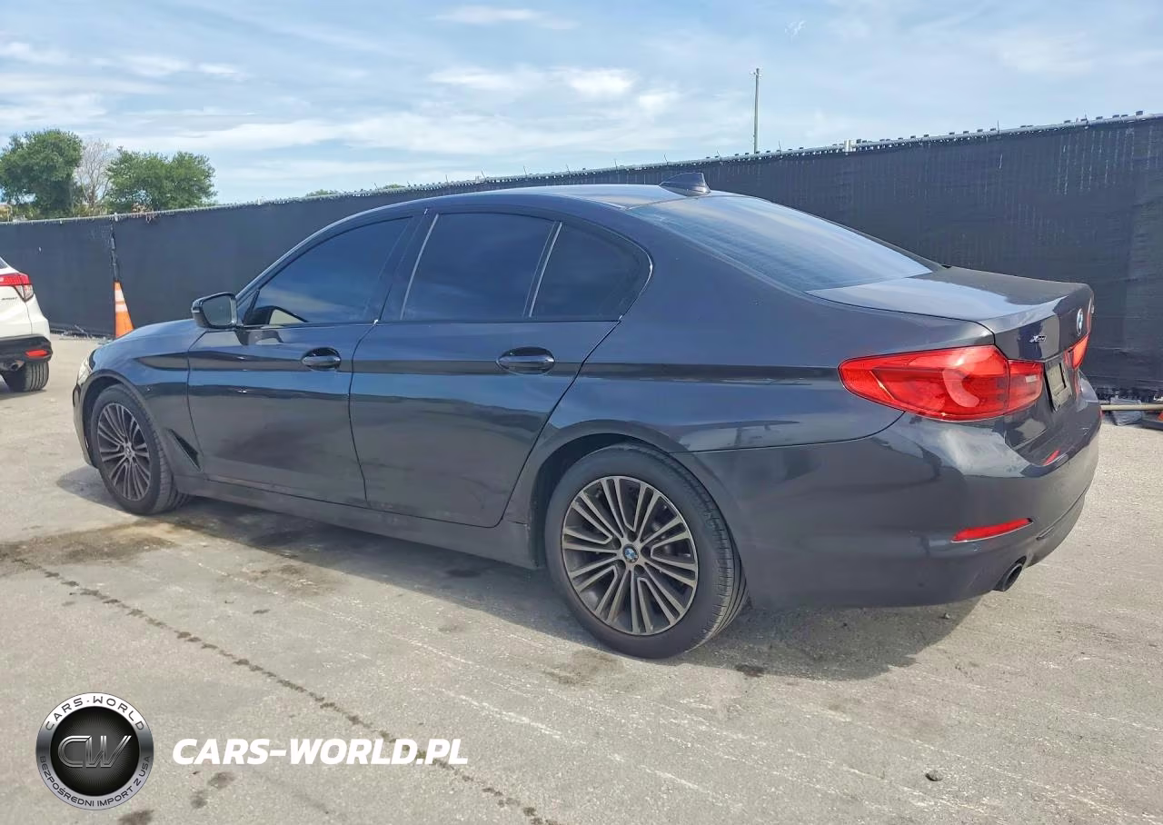 2019 BMW 530 Xi VIN:WBAJA7C57KWW32685 - 2