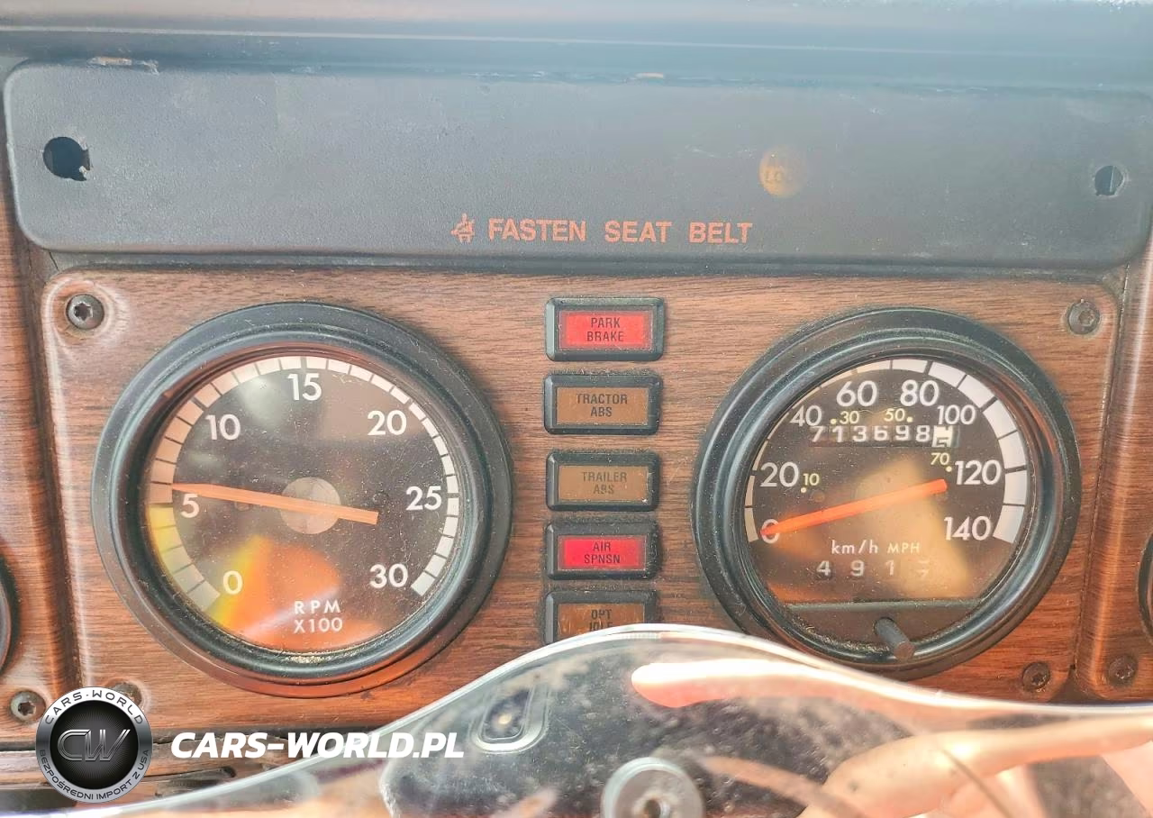 2001 Freightliner Fld120 Semi Truck VIN:1FUJAHCG21PF96211 - 8