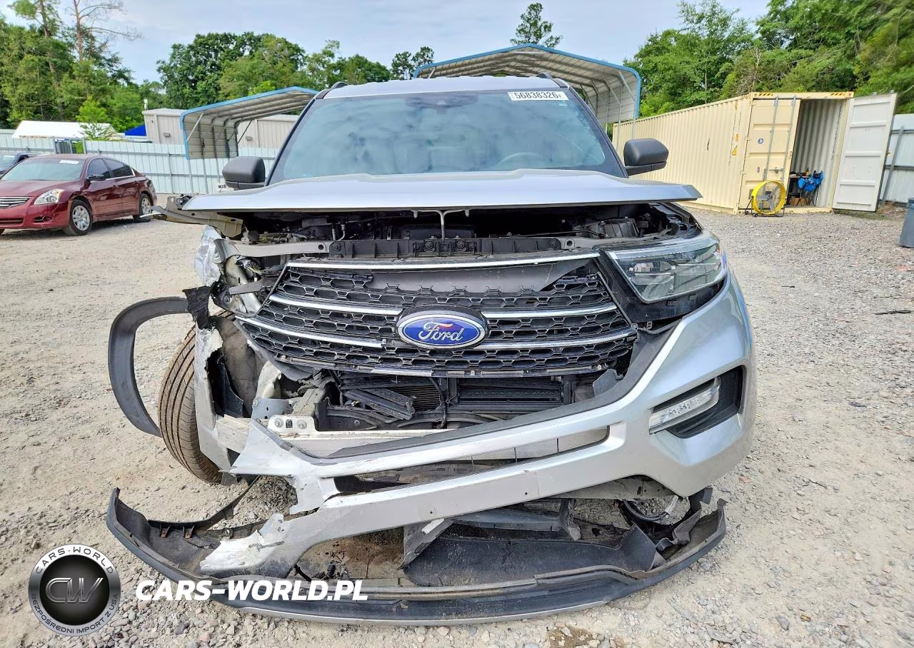 2020 Ford Explorer Xlt VIN:1FMSK8DHXLGC06354 - 5