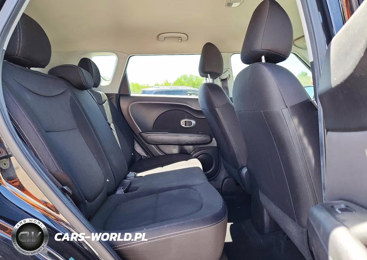 2018 Kia Soul VIN:KNDJN2A25J7505140 - 10