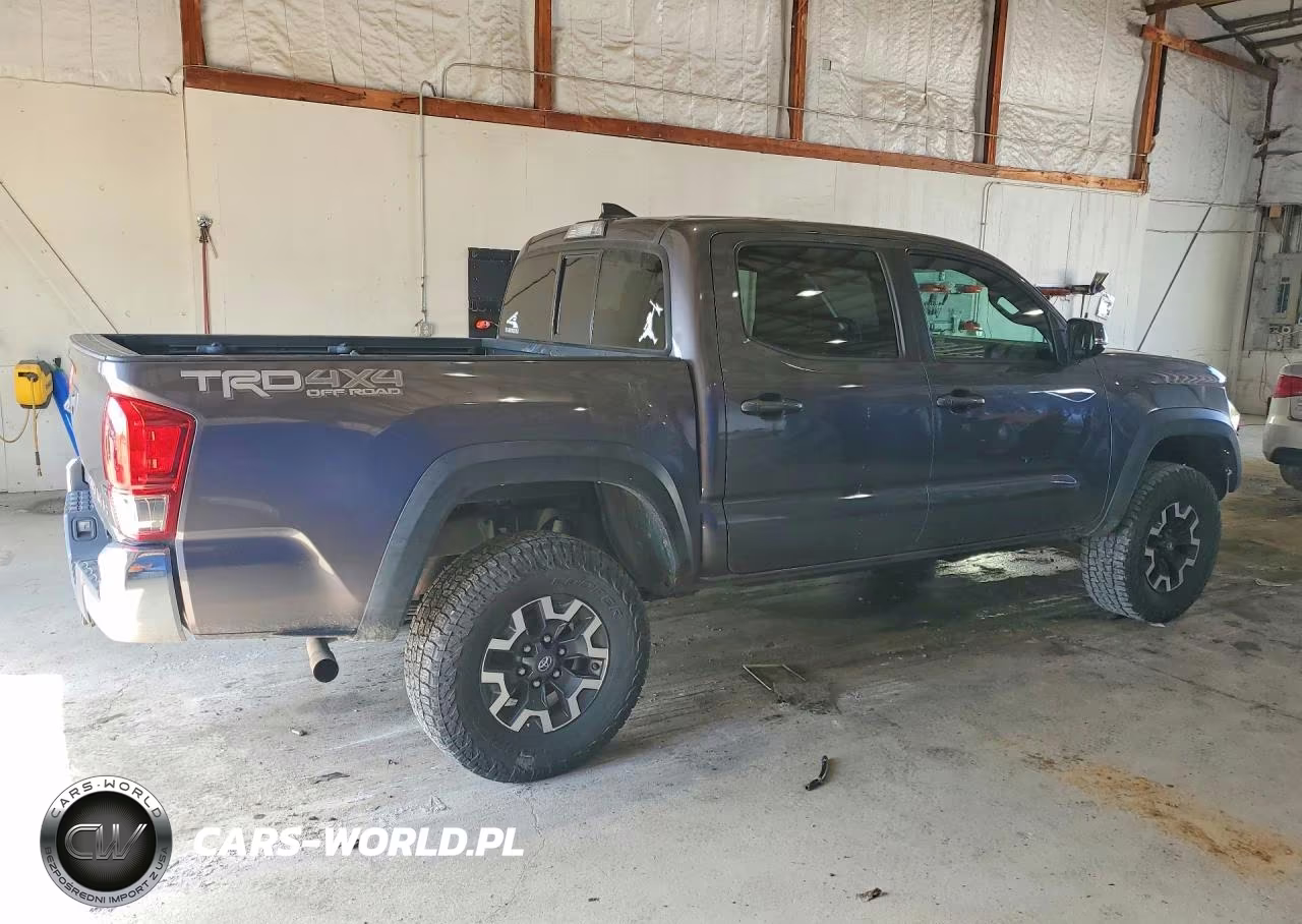 2016 Toyota Tacoma Trd Off-Road VIN:5TFCZ5AN9GX031730 - 3