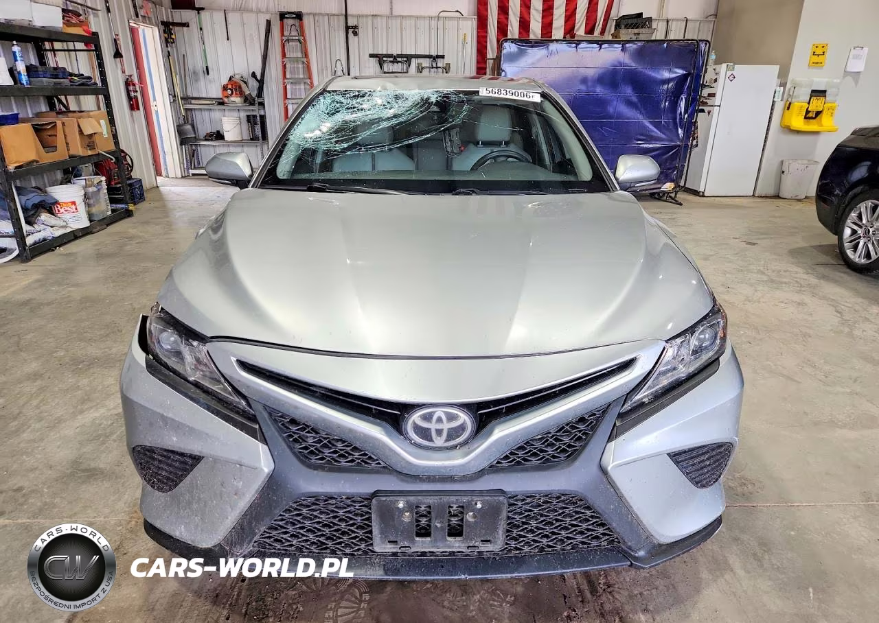 2018 Toyota Camry Se VIN:4T1B11HK0JU016366 - 5