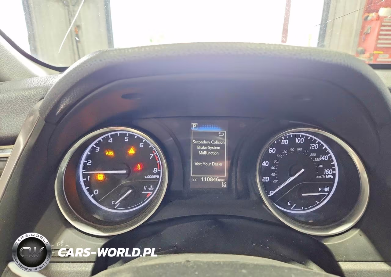 2018 Toyota Camry Se VIN:4T1B11HK0JU016366 - 9