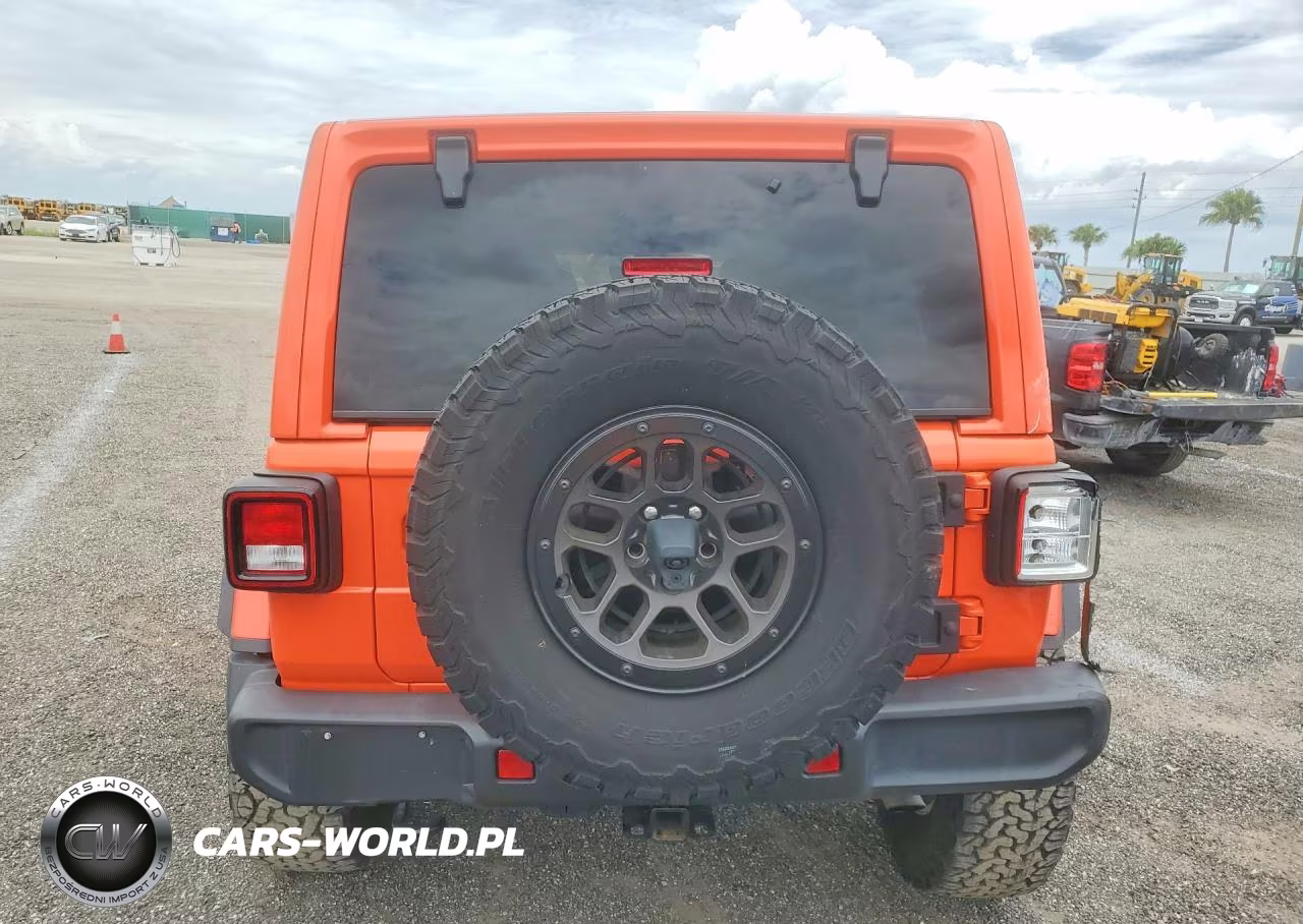 2023 Jeep Wrangler Sport VIN:1C4HJXDGXPW643799 - 6