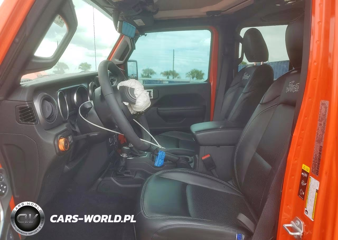 2023 Jeep Wrangler Sport VIN:1C4HJXDGXPW643799 - 7
