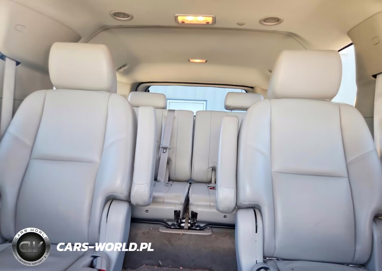 2011 Chevrolet Suburban K1500 Ltz VIN:1GNSKKE39BR285904 - 10