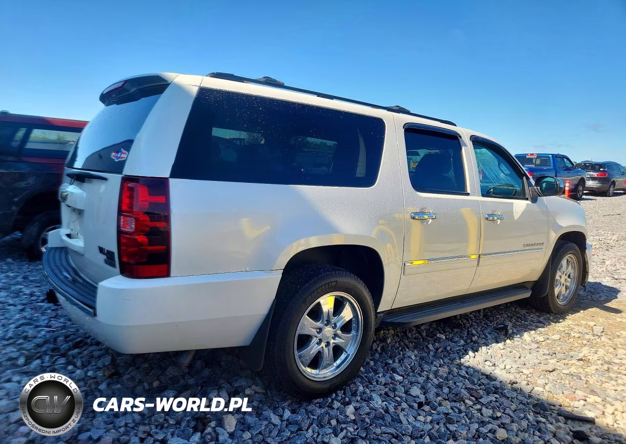 2011 Chevrolet Suburban K1500 Ltz VIN:1GNSKKE39BR285904 - 3