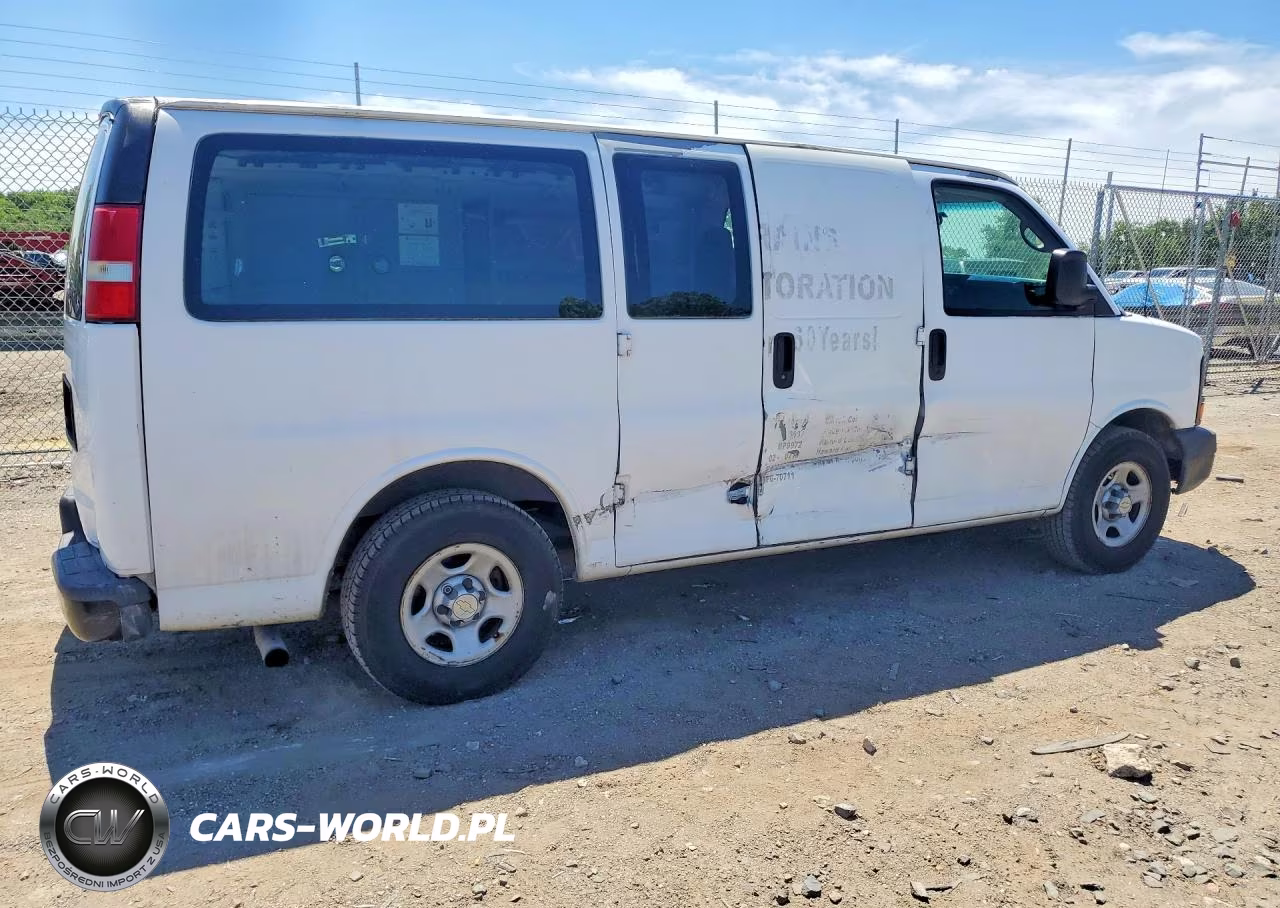 2008 Chevrolet Express G1500 VIN:1GCFG15X381217775 - 3