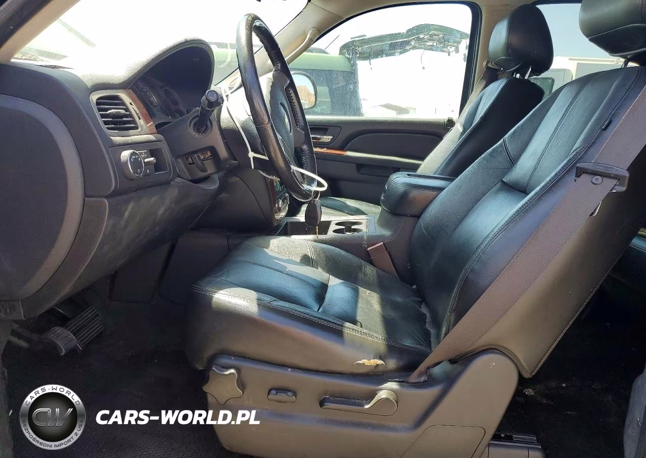 2011 Chevrolet Suburban C1500 Lt VIN:1GNSCJE05BR359736 - 7