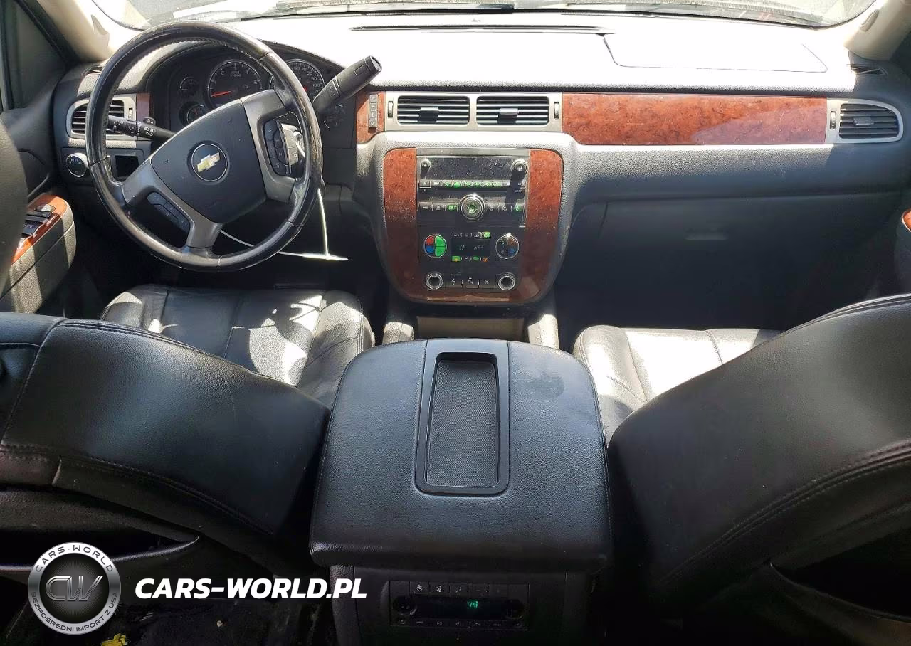 2011 Chevrolet Suburban C1500 Lt VIN:1GNSCJE05BR359736 - 8