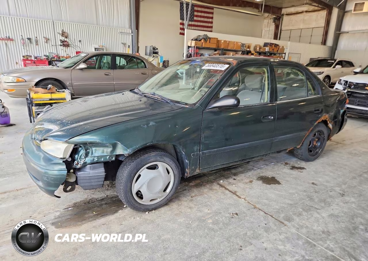 2001 Chevrolet Geo Prizm Base