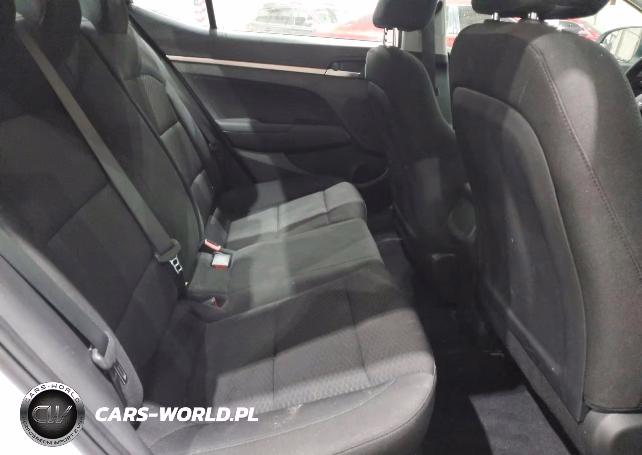 2019 Hyundai Elantra Se VIN:5NPD74LF7KH425595 - 10