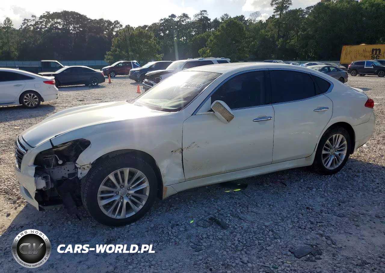 2011 Infiniti M37 X