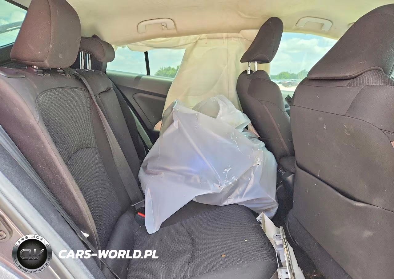 2019 Toyota Prius Le VIN:JTDKARFU6K3071449 - 10