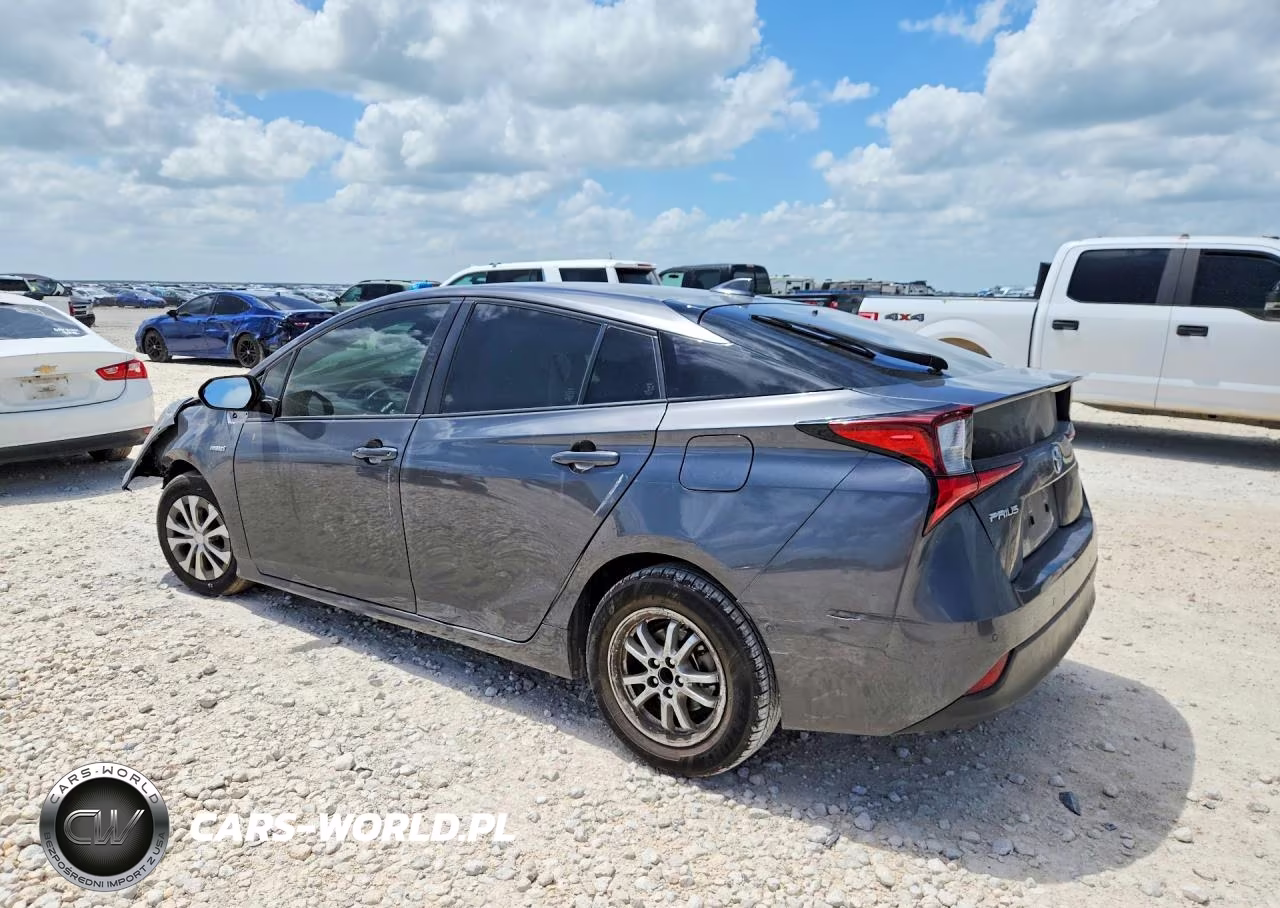 2019 Toyota Prius Le VIN:JTDKARFU6K3071449 - 2
