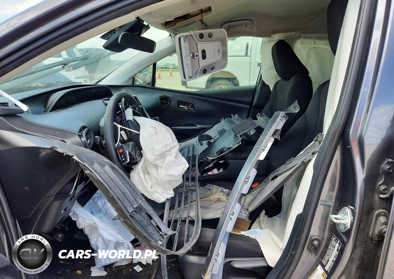 2019 Toyota Prius Le VIN:JTDKARFU6K3071449 - 7