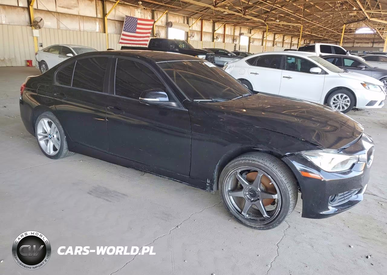 2018 BMW 320 I VIN:WBA8E1G52JNU91572 - 4
