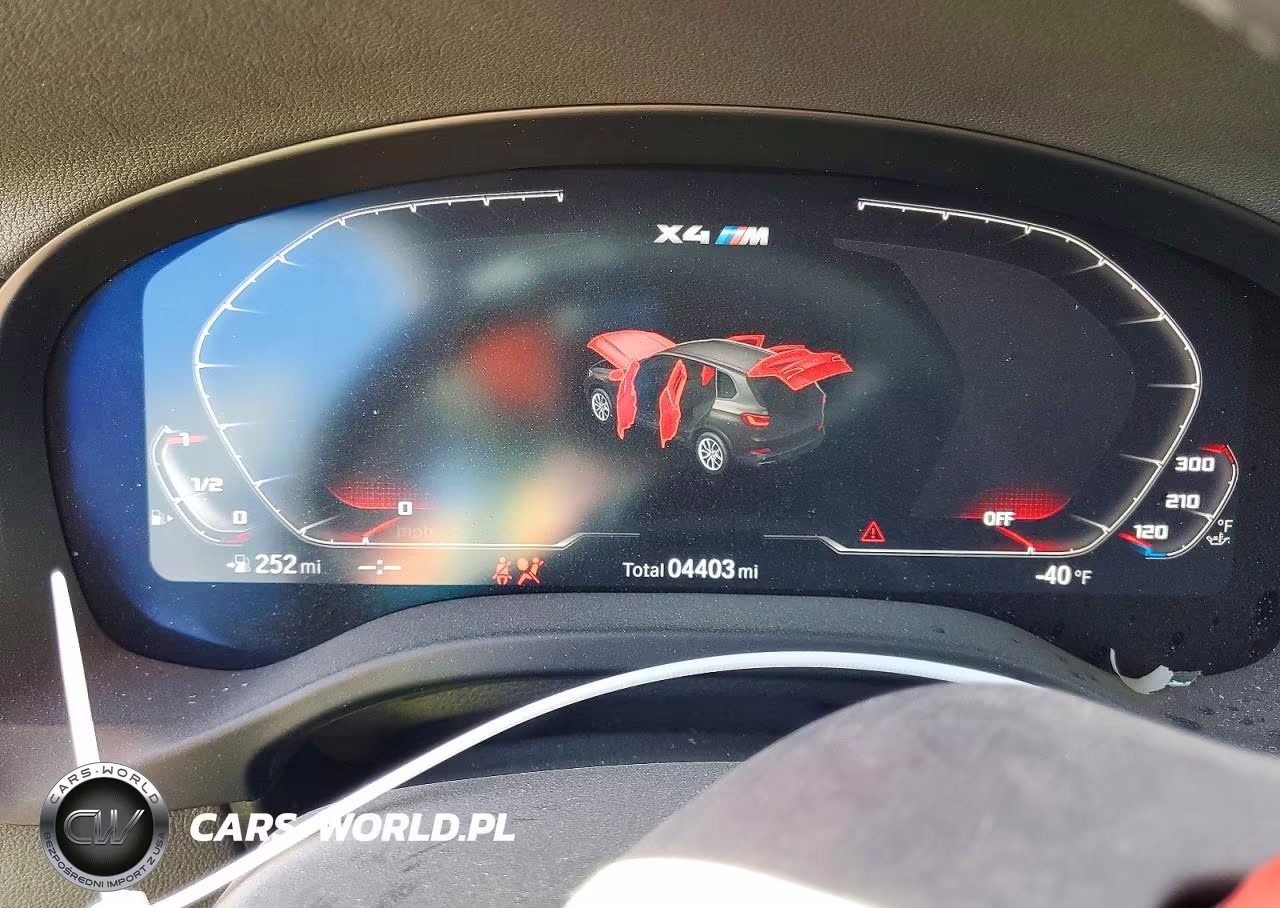2023 BMW X4 M VIN:5YM23EC05P9T15821 - 9