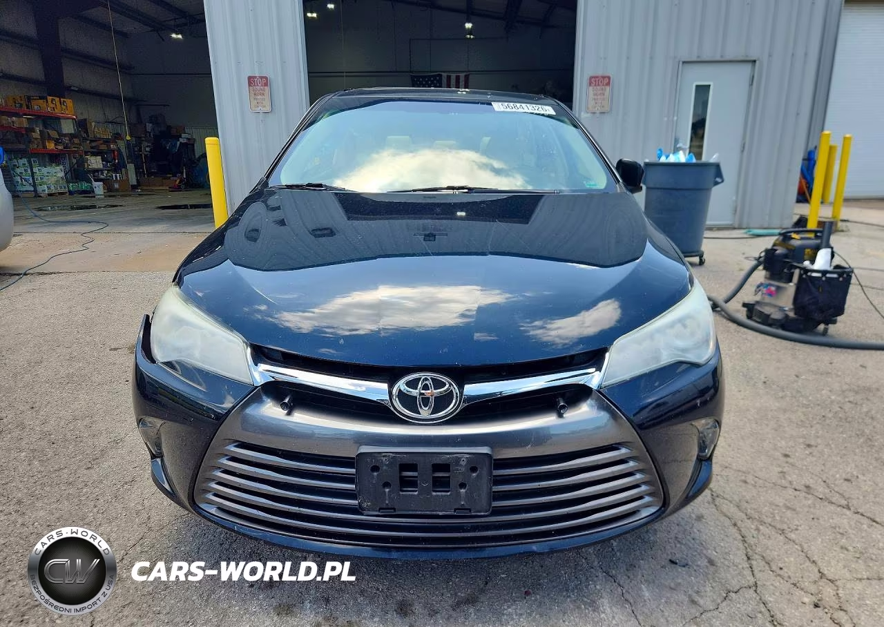 2016 Toyota Camry Xle VIN:4T1BF1FK0GU576563 - 5