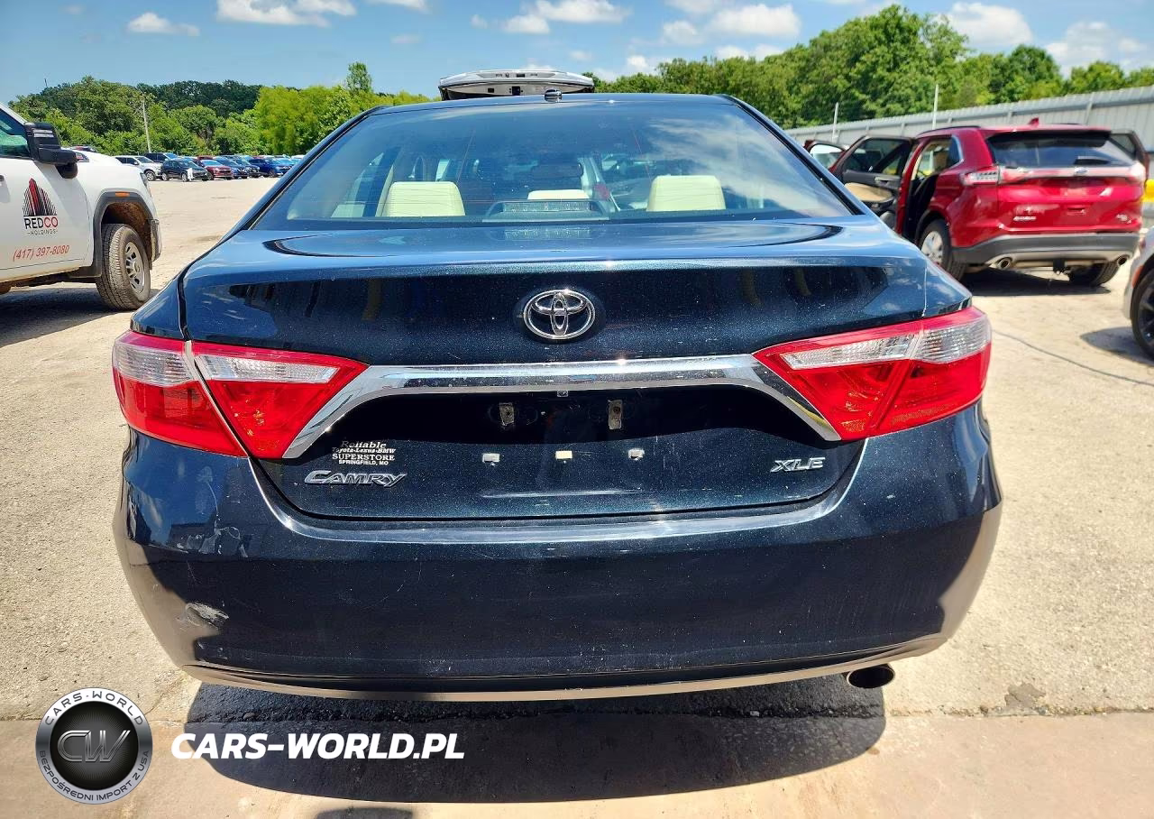 2016 Toyota Camry Xle VIN:4T1BF1FK0GU576563 - 6