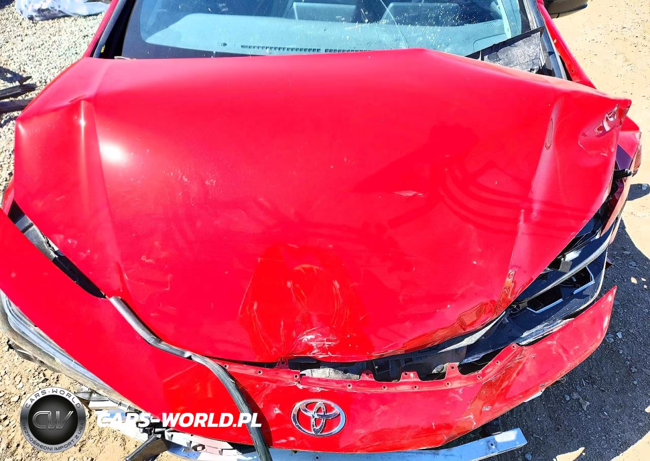 2024 Toyota Prius Le VIN:JTDACAAU6R3043384 - 11