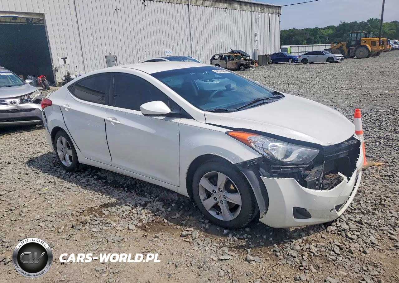 2011 Hyundai Elantra Gls VIN:5NPDH4AE1BH005354 - 4