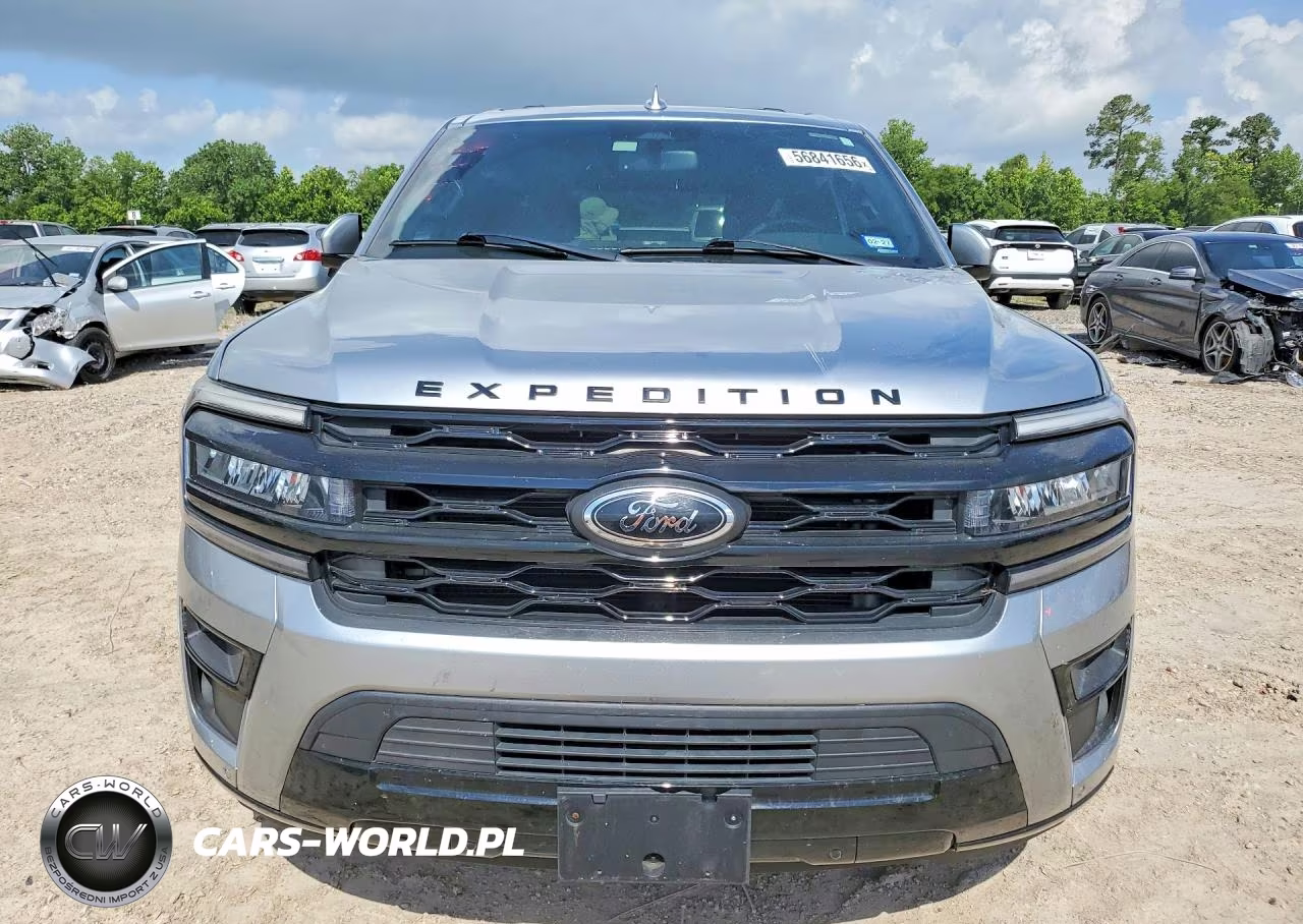 2023 Ford Expedition Limited VIN:1FMJU1K80PEA19903 - 5