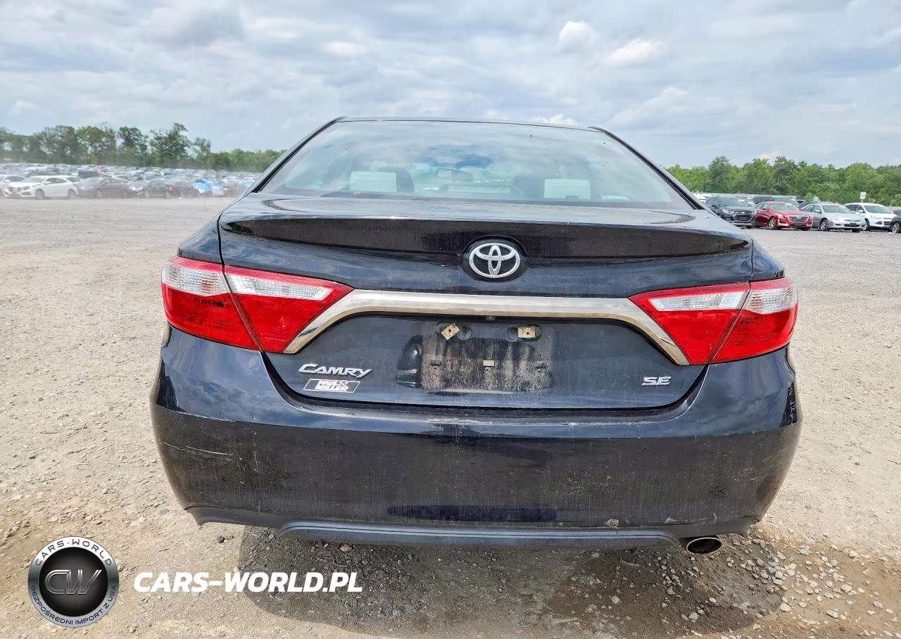 2017 Toyota Camry Se VIN:4T1BF1FK9HU449389 - 6