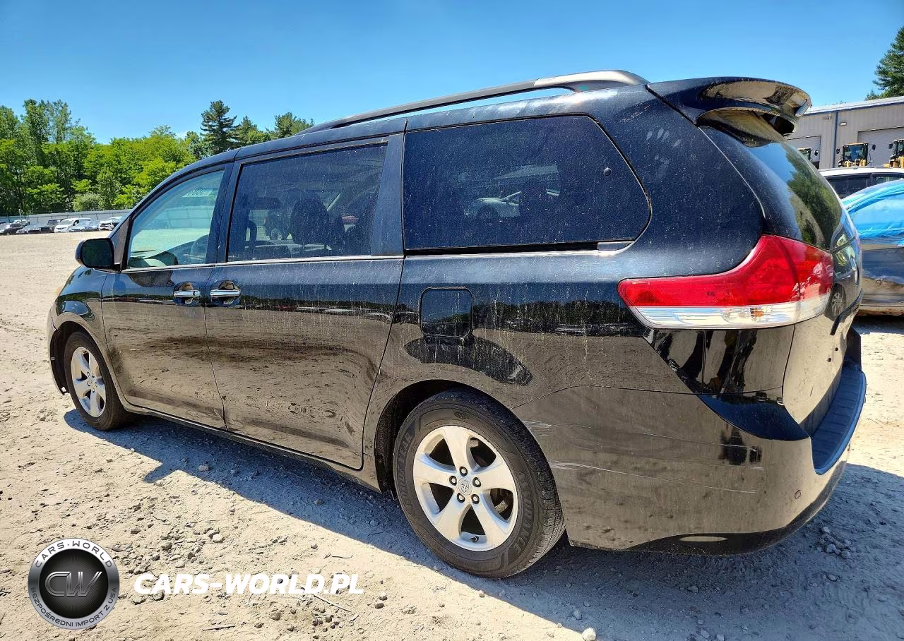 2013 Toyota Sienna Xle 8-Passenger VIN:5TDYK3DC5DS316502 - 2