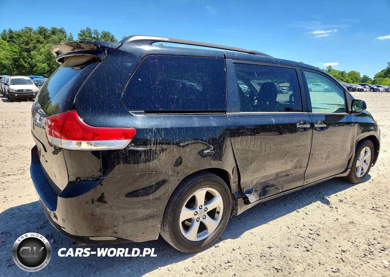 2013 Toyota Sienna Xle 8-Passenger VIN:5TDYK3DC5DS316502 - 3