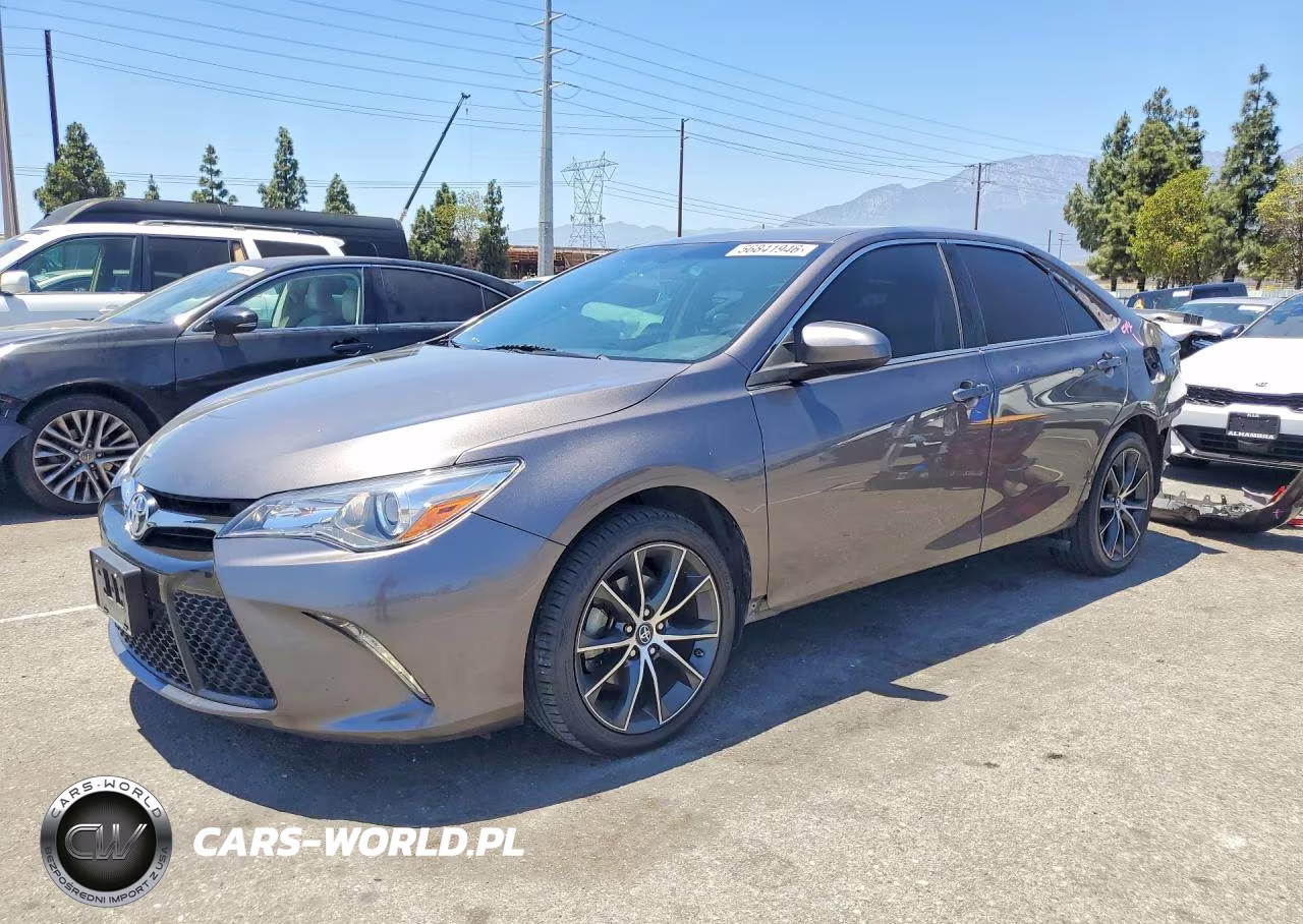 2017 Toyota Camry Xse