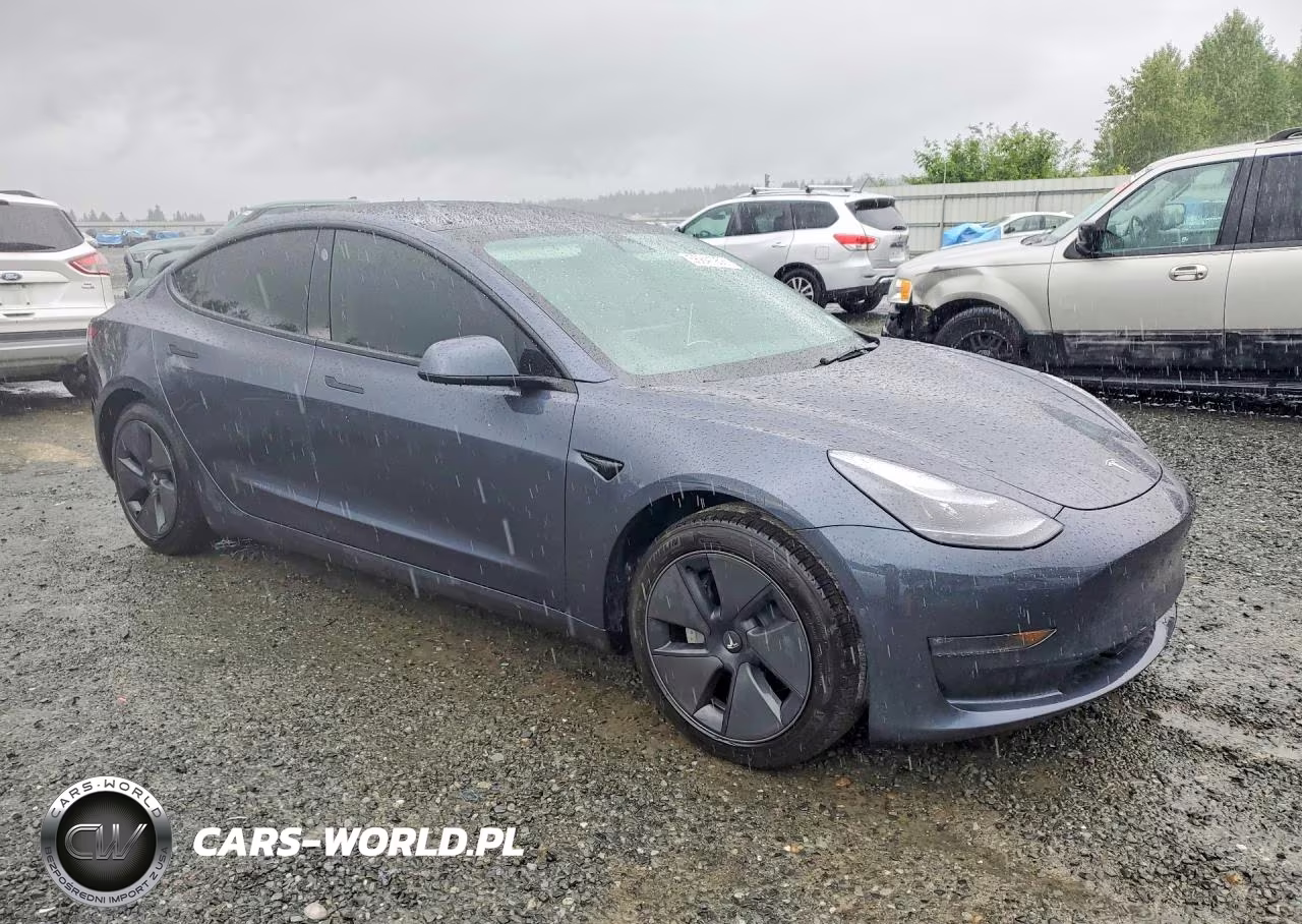 2022 Tesla Model 3 VIN:5YJ3E1EB7NF335246 - 4
