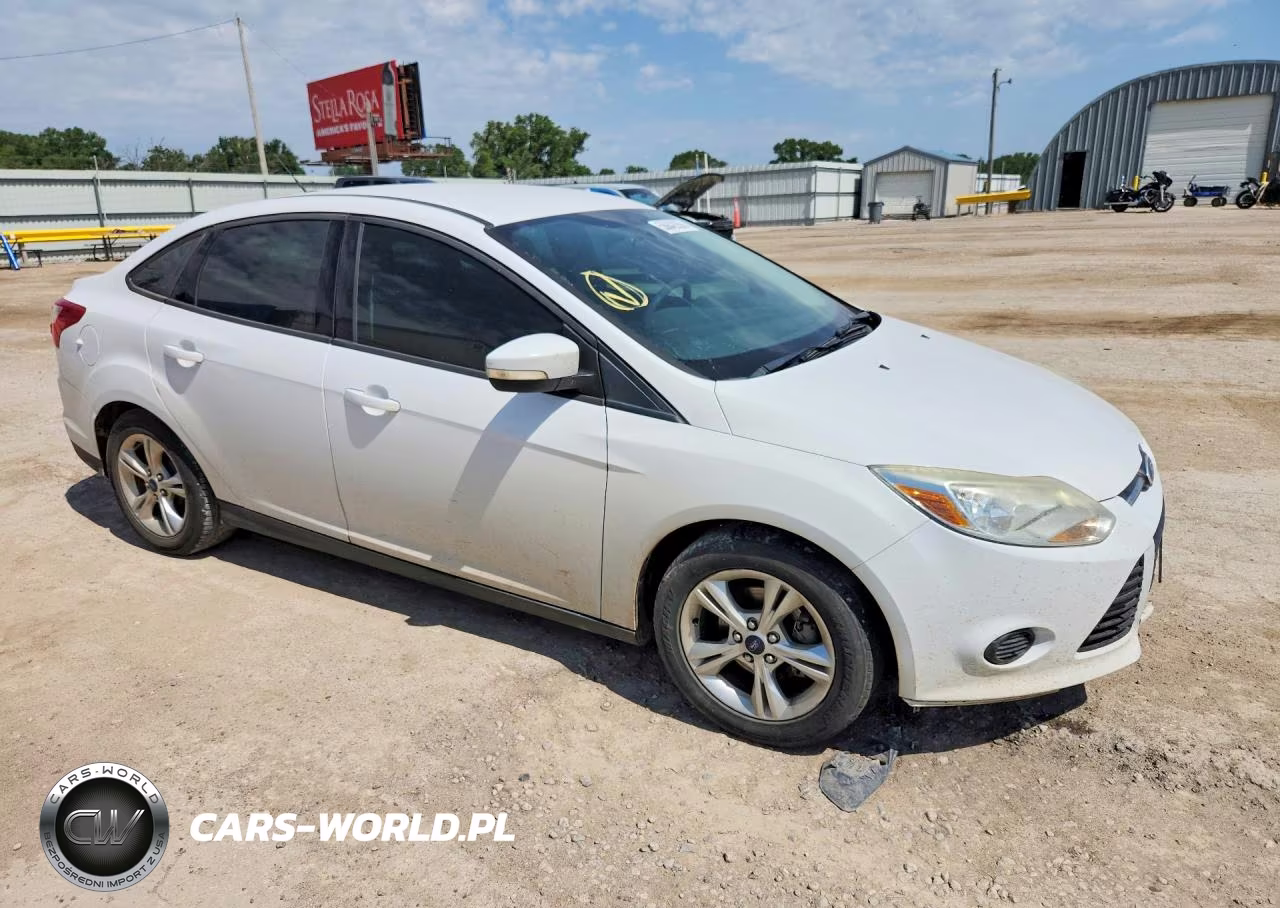 2013 Ford Focus Se VIN:1FADP3F27DL301169 - 4