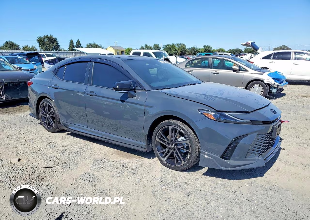 2026 Toyota Camry Xse VIN:4T1DBADK2TU558941 - 4