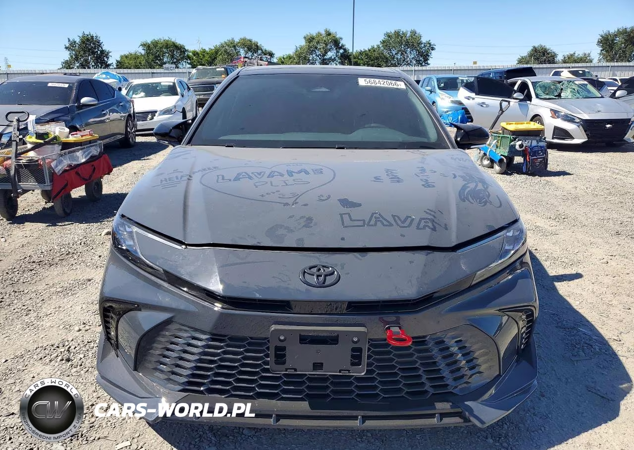 2026 Toyota Camry Xse VIN:4T1DBADK2TU558941 - 5