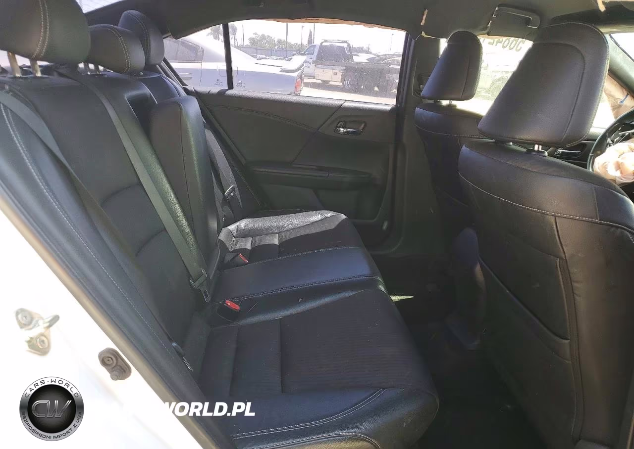 2017 Honda Accord Sport VIN:1HGCR2F56HA269306 - 10