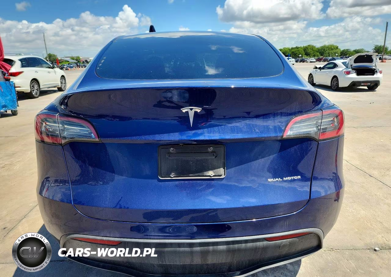 2023 Tesla Model Y VIN:7SAYGDEE6PA148160 - 6