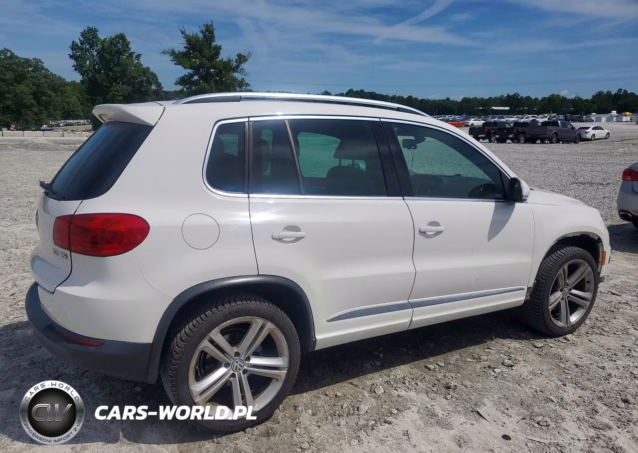 2014 Volkswagen Tiguan S VIN:WVGAV3AXXEW028827 - 3